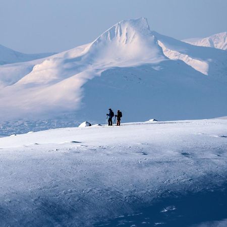 Kilpisjaerven Retkeilykeskus Rooms Kilpisjärvi Kültér fotó
