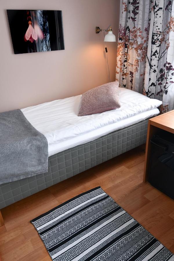 Kilpisjaerven Retkeilykeskus Rooms Kilpisjärvi Kültér fotó